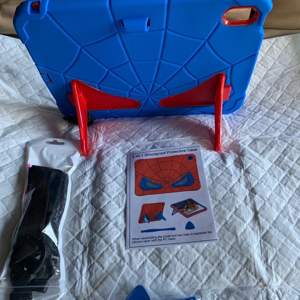 Spider-Man case for iPad 10th Generation 10.9 Inch,Kid Friendly Used once. $15.